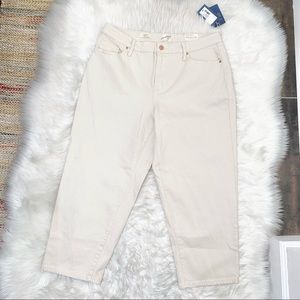 NWT Universal Thread light jeans sz 18W